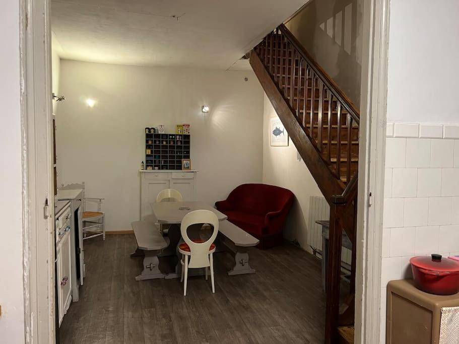Grand Appt En Duplex, 3 Chambres, Balcon Appartement *