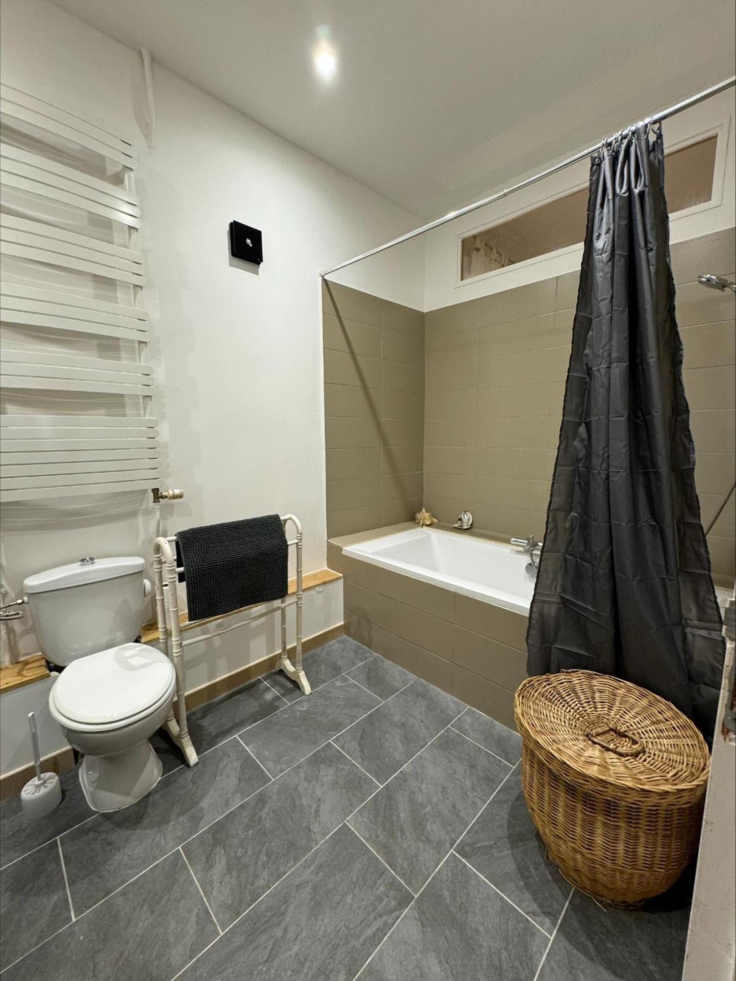 Grand Appt En Duplex, 3 Chambres, Balcon Appartement Sète